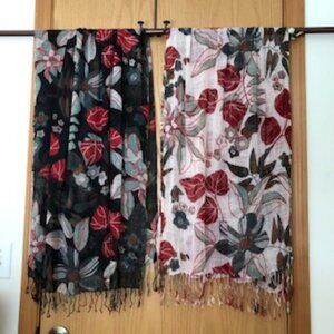3/$15 Set of Two Complementary Oblong Woven Scarves Black White Floral Fringed